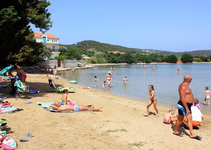 8215a * Pašman