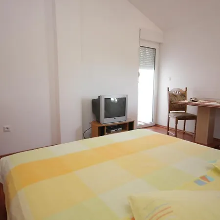 Lägenhet 8215a Pašman