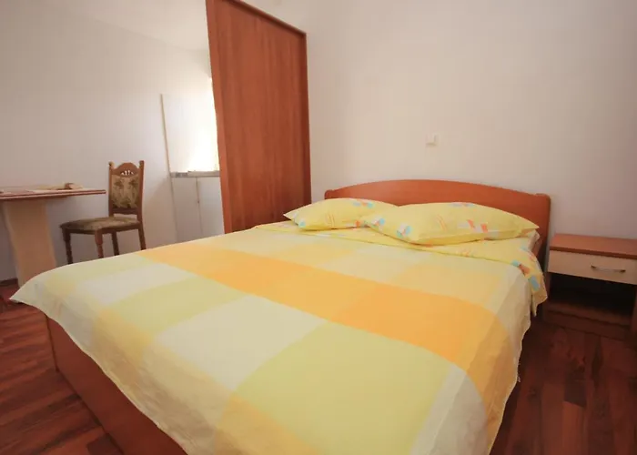 Apartamento 8215a *